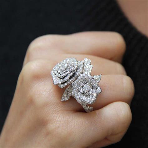 bague dior fleur diamant|bague dior femme.